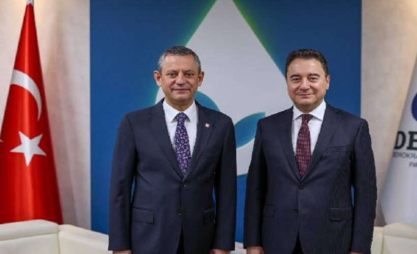 Ali Babacan 'dan Özgür Özel'e tebrik telefonu
