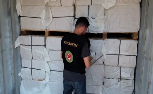 Ambarlı Limanı’nda yaklaşık 3 ton uyuşturucu madde ele geçirildi
