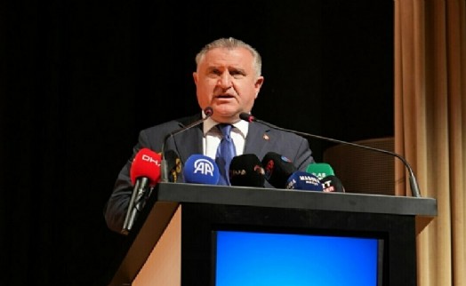 Bakan Bak: Savunma sanayisindeki oranımızı yüzde 85'lere ulaştırdık