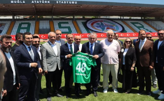 Bakan Bak'tan Muğlaspor'a stadyum müjdesi