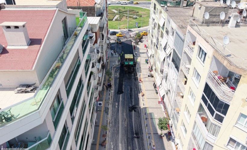 Balçova Ata Caddesi tamamen yenileniyor