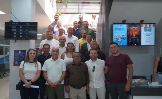 Başkan Vekili Fuat Gümüş ve Meclis Üyeleri muhtarlarla buluştu