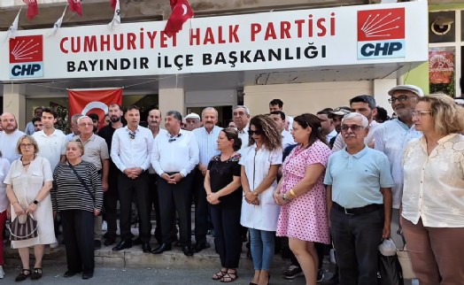 Bayındır CHP kapısına kilit vurdu, YENİ Parti binasına geçti: Başkan istifa etti