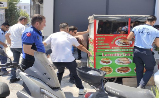 Bayraklı'da kamusal alan işgallerine ortak denetim