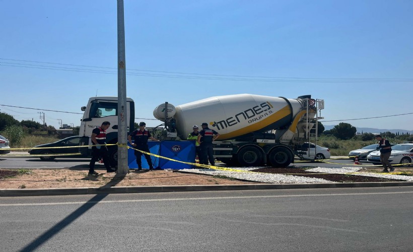 Beton mikserinin çarptığı yaya öldü