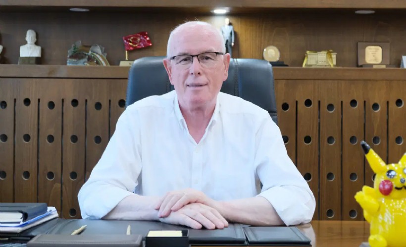 Bir belediye başkanı daha meclis üyeleriyle birlikte CHP'den istifa etti!