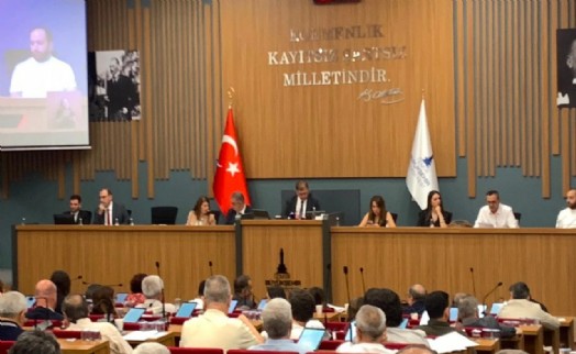 Büyükşehir Meclisi'nde dikkat çeken adım: Önce protokol, sonra parselasyon!