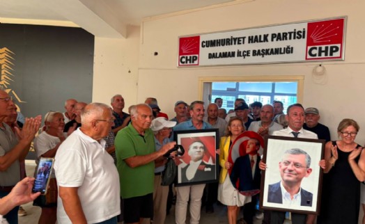 CHP Dalaman ve Seydikemer ilçe başkanlıkları istifa ederek YENİ Parti'ye geçti