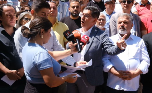 CHP Isparta teşkilatında toplu istifa