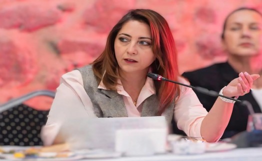 CHP İzmir'de istifa depremi sürüyor: Büyükşehir meclis üyesi Kural istifasını duyurdu