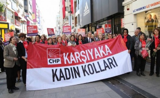 CHP Karşıyaka Kadın Kolları'nda toplu istifa