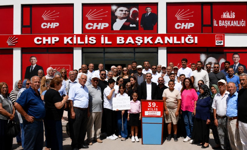 CHP Kilis İl Başkanı ve yönetimi, CHP'den istifa ederek YENİ Parti'ye geçti