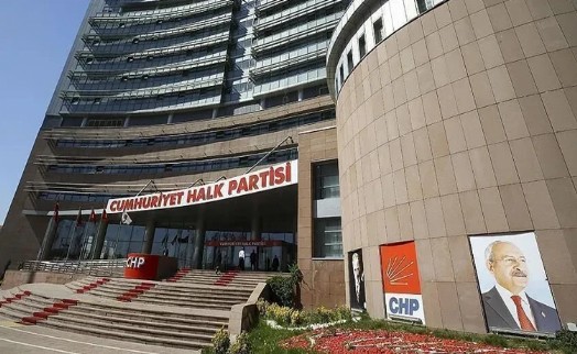 CHP'de 4 il başkanı daha görevden alındı