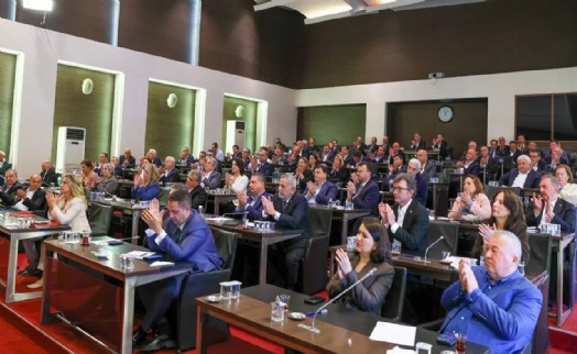 'Yeni Parti'nin kurucular kurulu için 90'ın üstünde CHP'li milletvekili imza verdi... İstifalar başladı: 'Özel istifa videosu paylaşacak'
