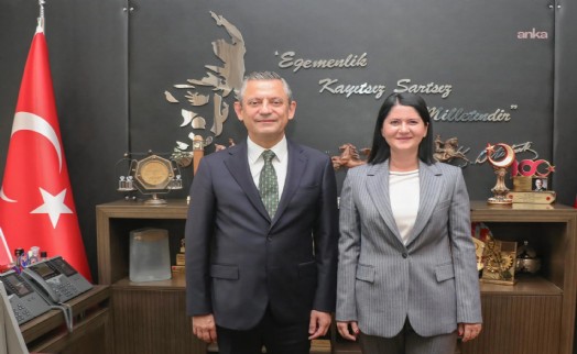 Edirne Belediye Başkanı Filiz Gencan, YENİ Parti'ye geçti