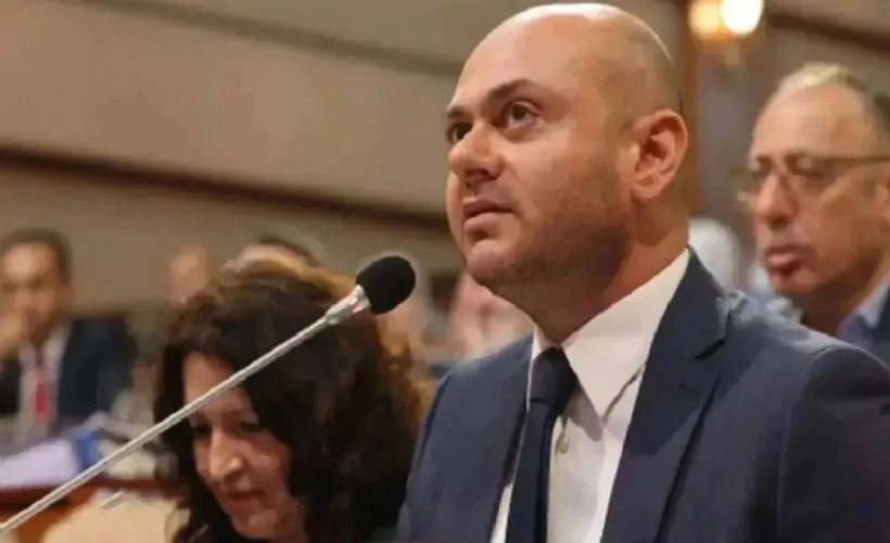 İBB Meclis 2'nci Başkanvekili Gencay Özcan gözaltına alındı