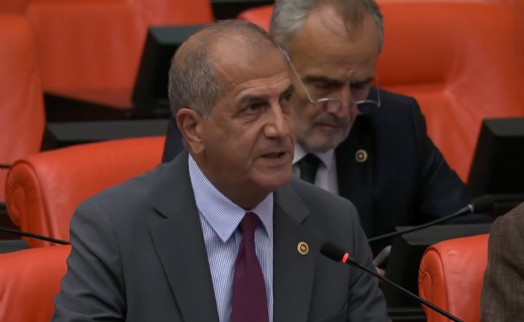 İYİ Partili Kırkpınar’dan İZBAN çıkışı: 'Belediyenin mali basiretsizliği ve iktidarın vurdumduymazlığı yüzünden...'