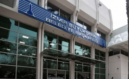 İzmir Büyükşehir’de İZPA depremi: Tugay o isimleri görevden aldı