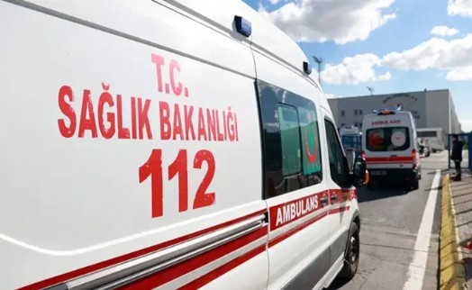 İzmir'de denizde fenalaşan kişi öldü