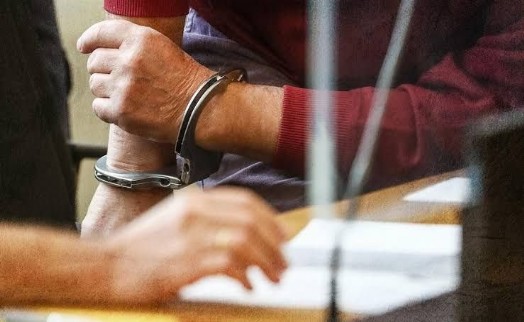 İzmir'de 'tapuda sahtecilik' operasyonu