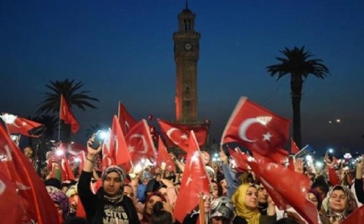 İzmir'de 15 Temmuz anması: Etkinlikler gece boyunca sürecek