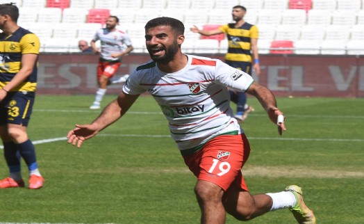 Karşıyaka'da Yılmaz Ceylan yuvaya dönüyor