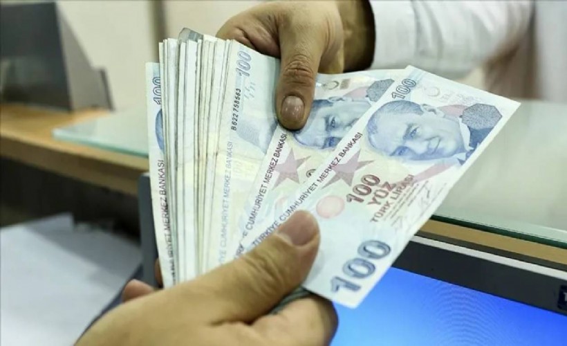 Komisyona sevk edildi: Emeklilere seyyanen zam için kanun teklifi