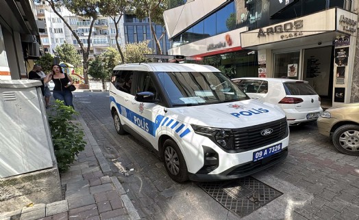 Muhtar masaj salonunda ölü bulundu!