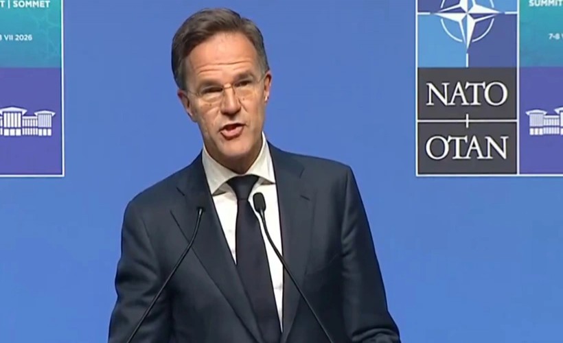 NATO Zirvesi'nde Rutte'yi zorlayan 'Trump' sorusu: Müttefikleri tehdit ederken öylece oturmak seni etkilemiyor mu?