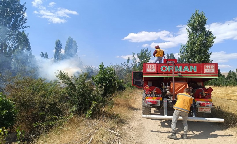 Ot yangını büyümeden söndürüldü