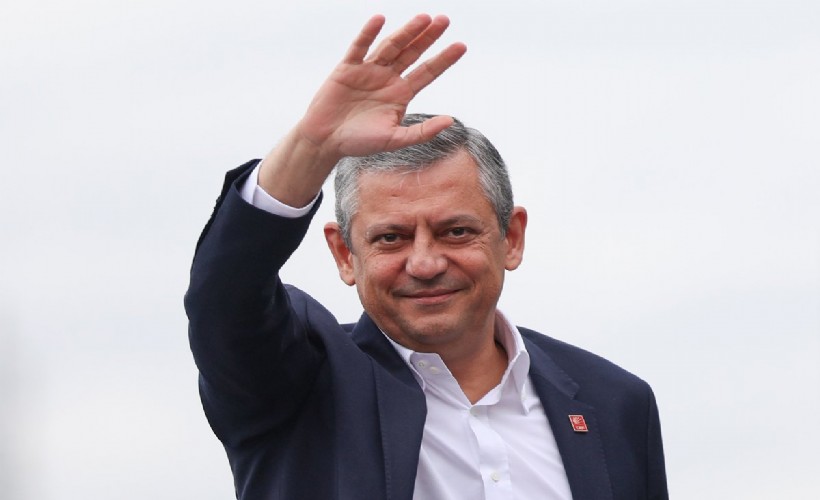 Özgür Özel'den CHP'ye veda! Yeni partisini resmen ilan etti