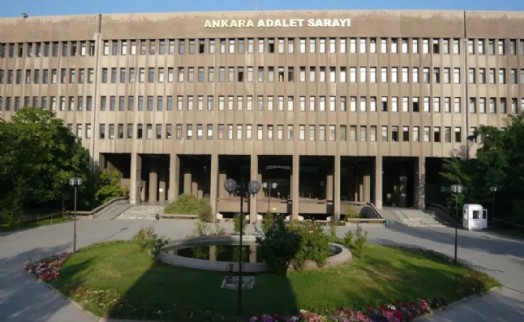 TBMM'deki stajyer öğrencilere cinsel istismar davasında karar: Dört sanığa hapis cezası