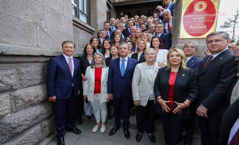 YENİ Parti tüzüğü yayımlandı: Adaylıkta ön seçim ve yüzde 50 cinsiyet kotası