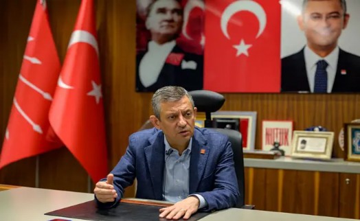 Yeni parti konusunda çok konuşulacak kulis! Adı ne olacak? Kimler yer almayacak?