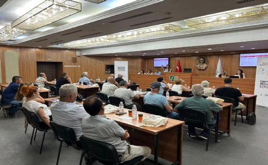Yurttaşlar karar veriyor, İzmir'in geleceği şekilleniyor