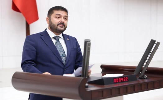 'Dokunulmazlığımın kaldırılmasını isteyip yargılanmayı talep edeceğim'