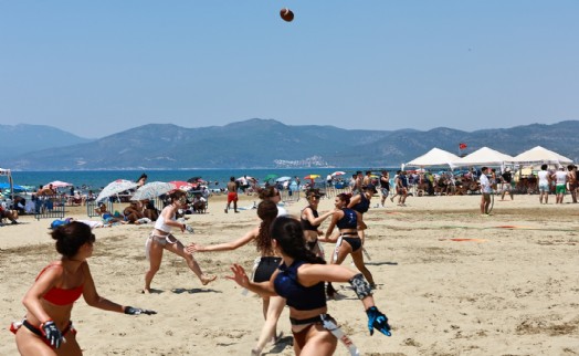 Efes Selçuk, Beach Flag Futbol Turnuvasına ev sahipliği yaptı