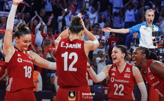 A Milli Kadın Voleybol Takımı, Macaristan'ı yenip 3'te 3 yaptı