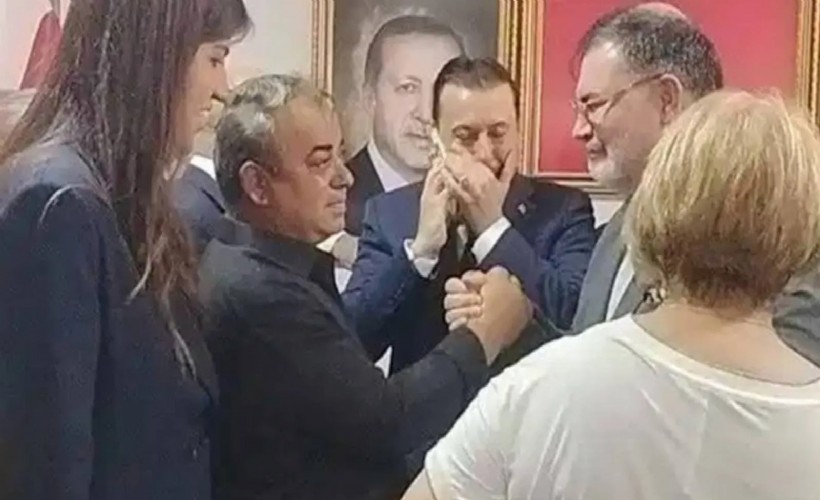 AK Parti'ye tebrik ziyaretinde bulunmuştu: CHP’li meclis üyesine 'kesin ihraç' hamlesi!