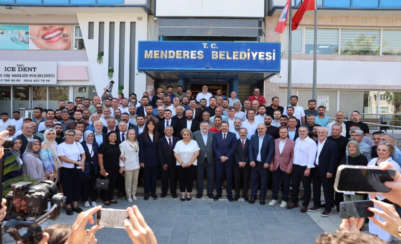 AK Partililerden Menderes paylaşımı; 'Gönülden tebrik ediyoruz'