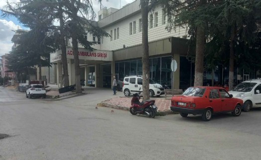 Afyonkarahisar'da iki aile arasındaki kavga kanlı bitti