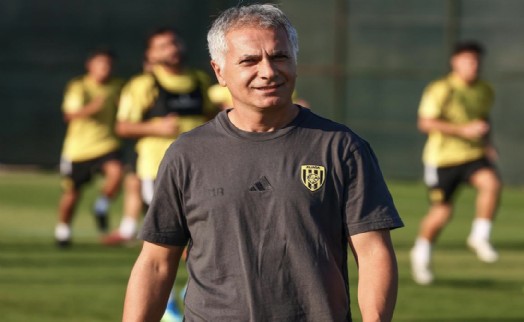 Aliağa FK Teknik Direktörü Namet Ateş: Takımın temellerini sağlam kuruyoruz