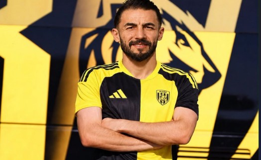 Aliağa FK'da Hamza imzayı attı