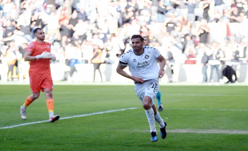 Altay kaptanlarını bekliyor