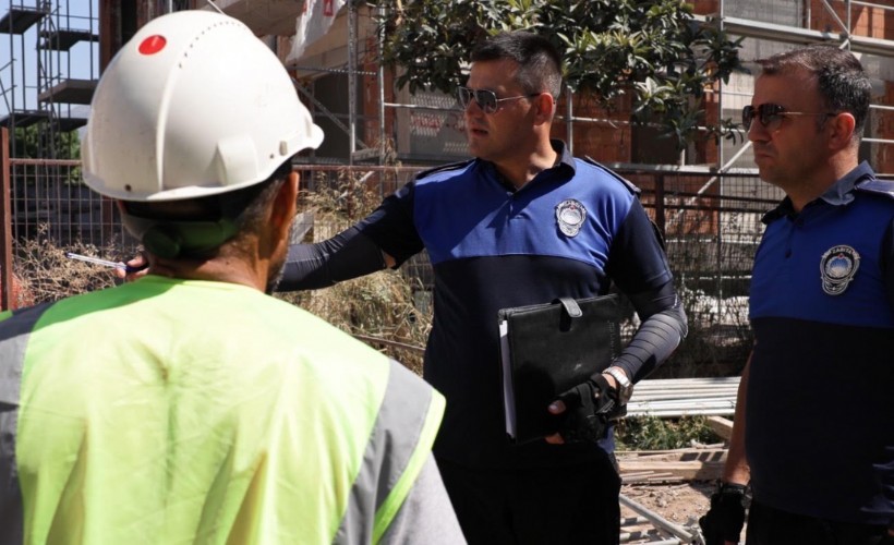 Bayraklı Belediyesi'nden inşaatlara denetim