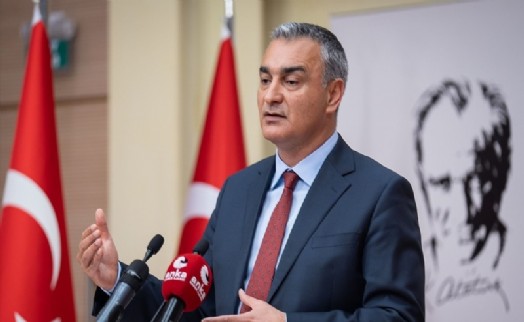 CHP Sözcüsü Sarı: Özgür Özel, CHP'li belediye başkanlarını taciz etmekten vazgeçsin