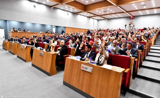 CHP’deki ayrılık İzmir Büyükşehir Meclisi’ne de yansıdı: Çoğunluk 89 üyeyle YENİ Parti’ye geçti
