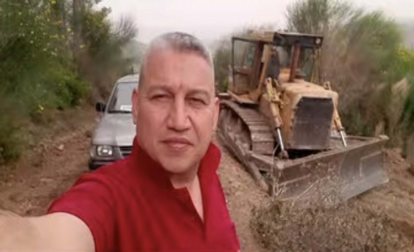 Canı pahasına alevlerle savaştı!