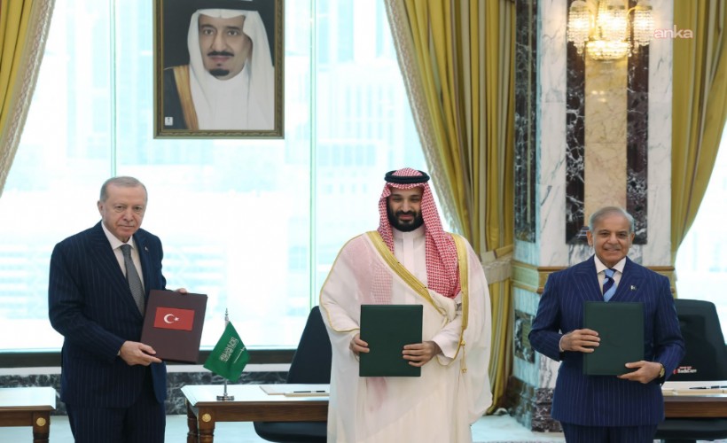 Cumhurbaşkanı Erdoğan'dan Mekke Savunma Anlaşması açıklaması