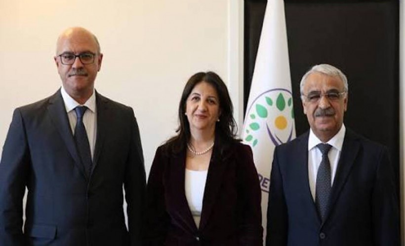 İmralı'dan dönen DEM Parti heyeti, Öcalan'ın mesajını paylaştı: 'Henüz her şey çözülmüş değildir. Ancak...'